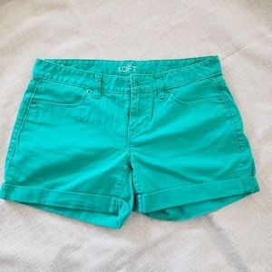 LOFT emerald green shorts  summer shorts pockets, mid rise rolled up hem